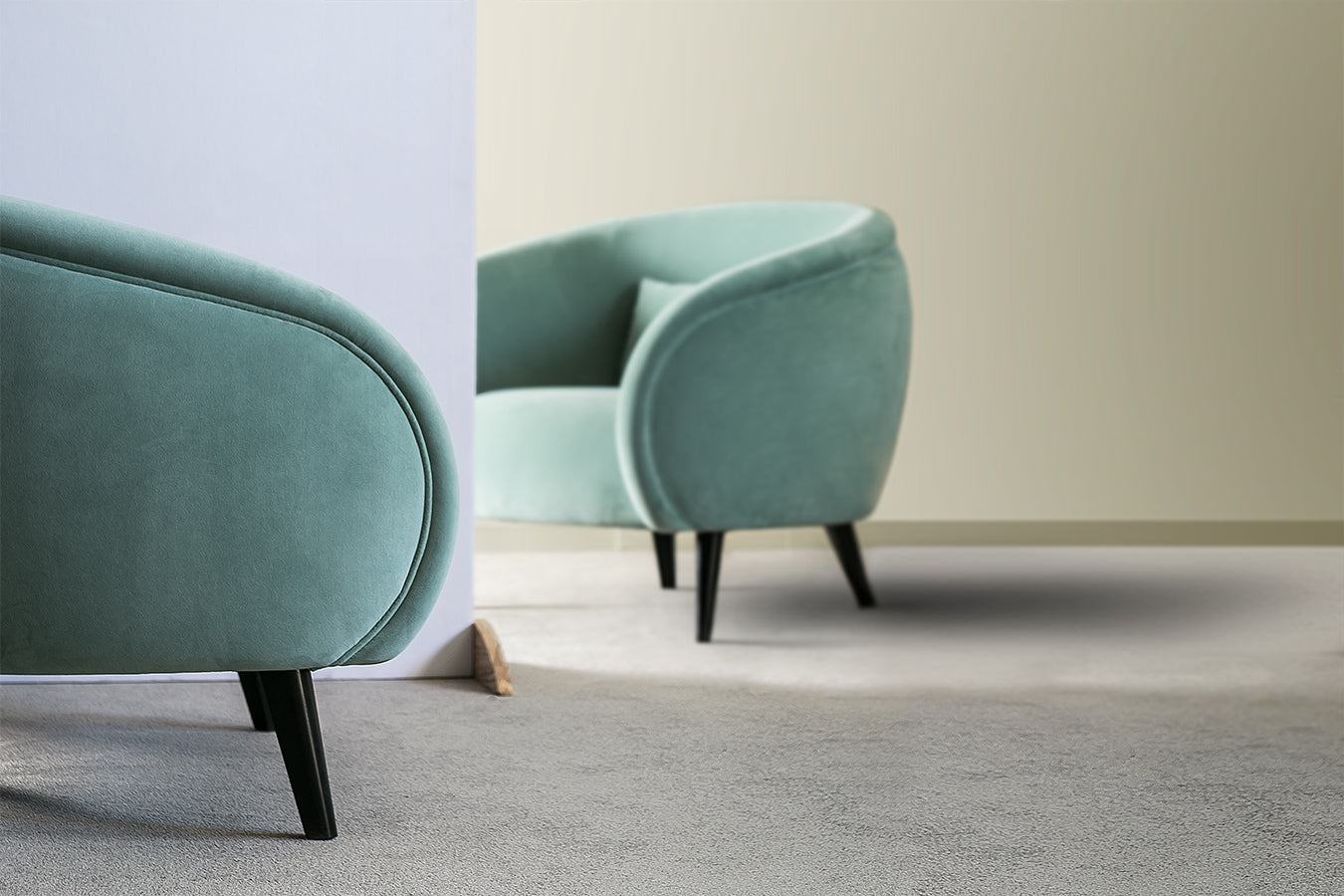 OLEG ARMCHAIR