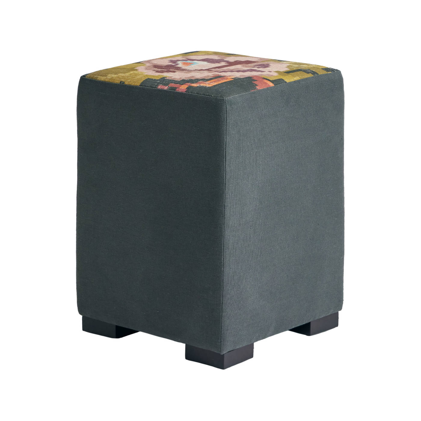 Bardot Pouf