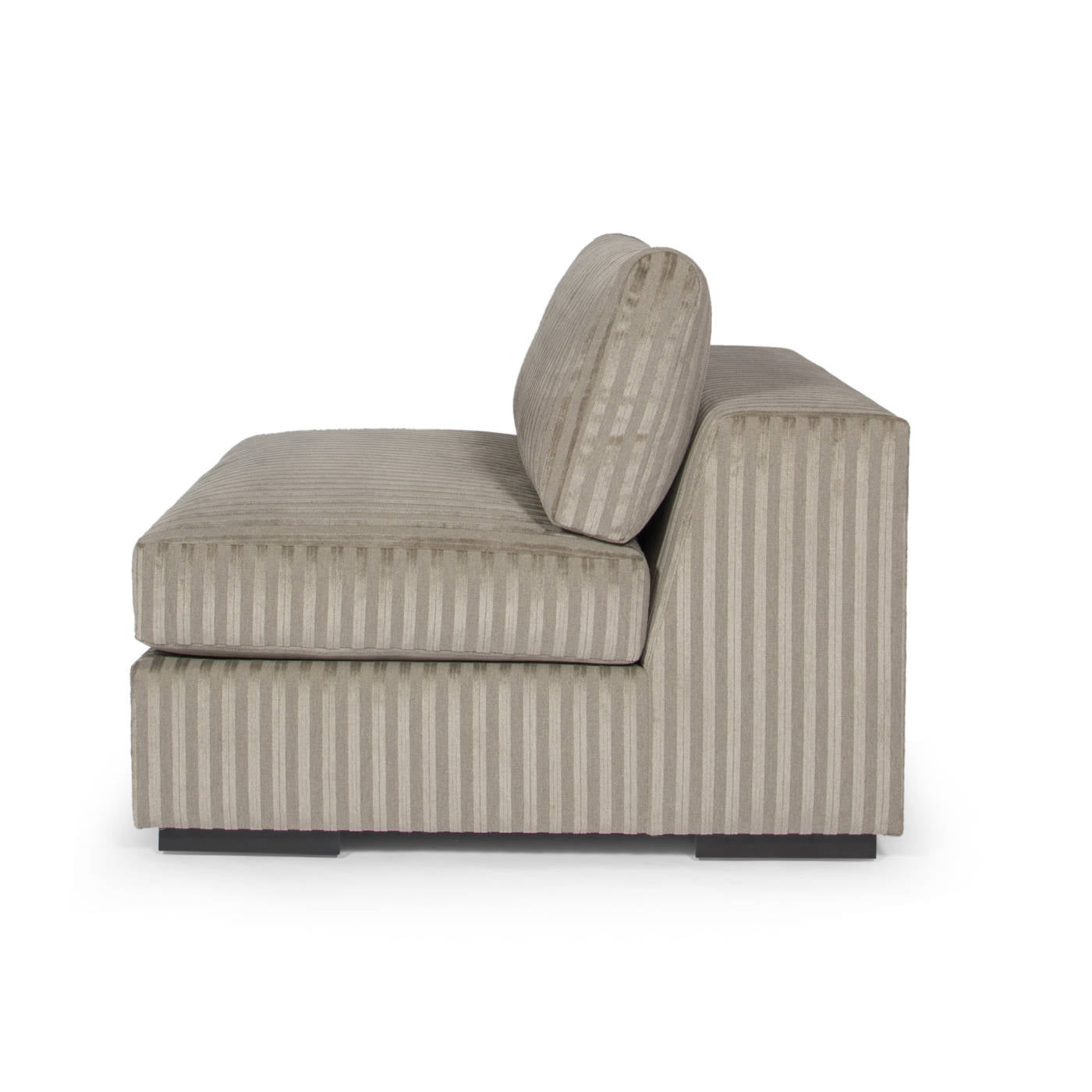 Van Ness Lounge Chair