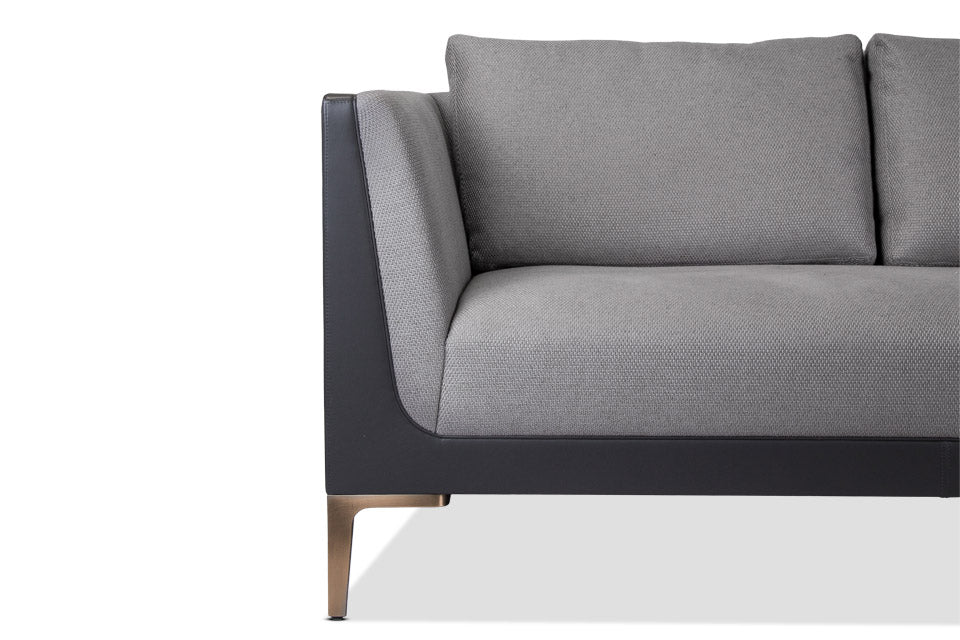 Barcelona Sofa & Sectional