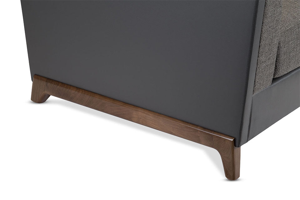 Brooklyn Lounge Chair