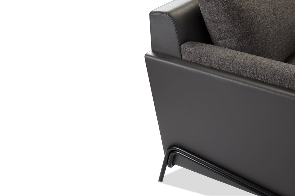 Brooklyn Lounge Chair