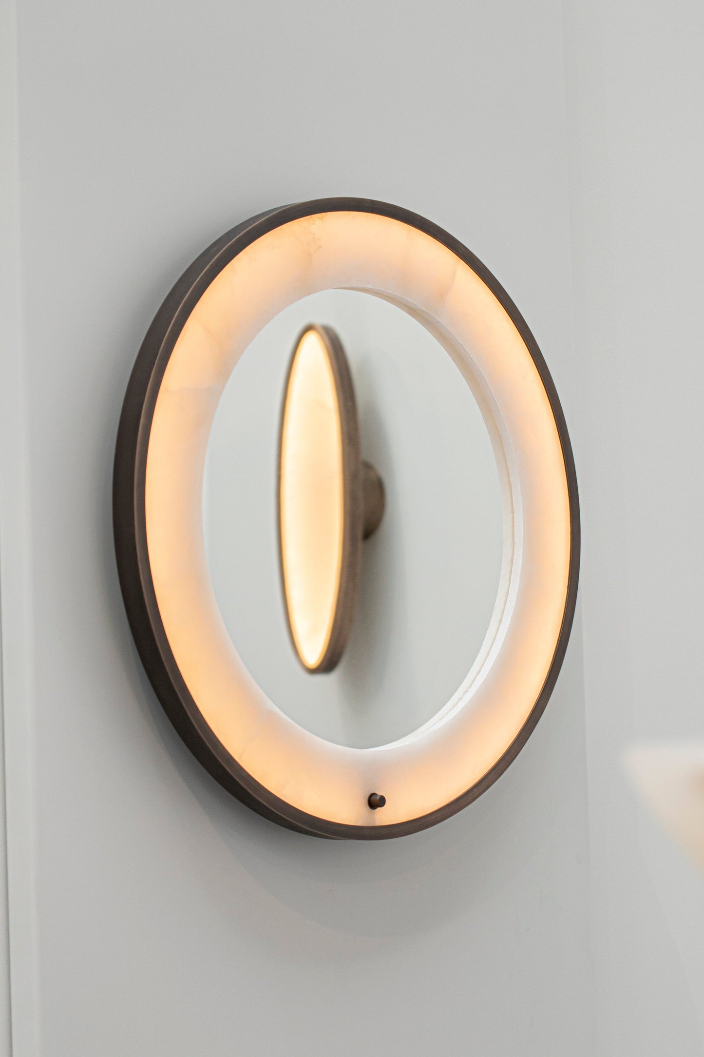 PORTHOLE MIRROR