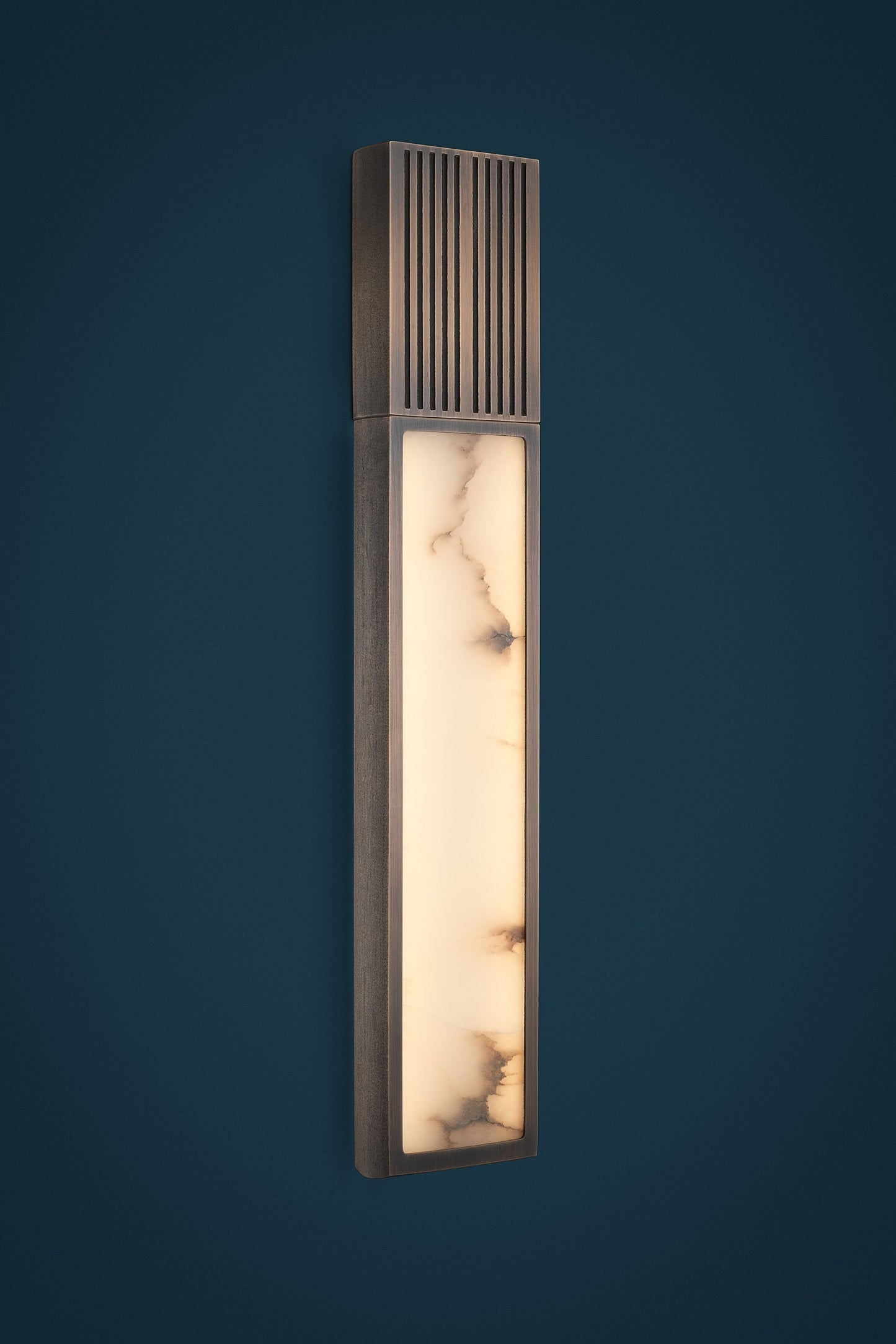 BRAUN 650 WALL LIGHT