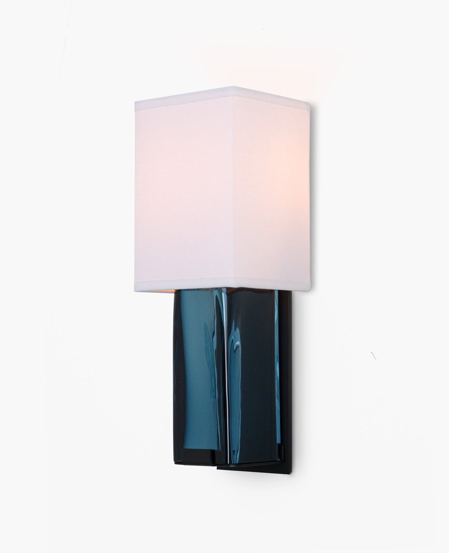 London with Shade Sconce