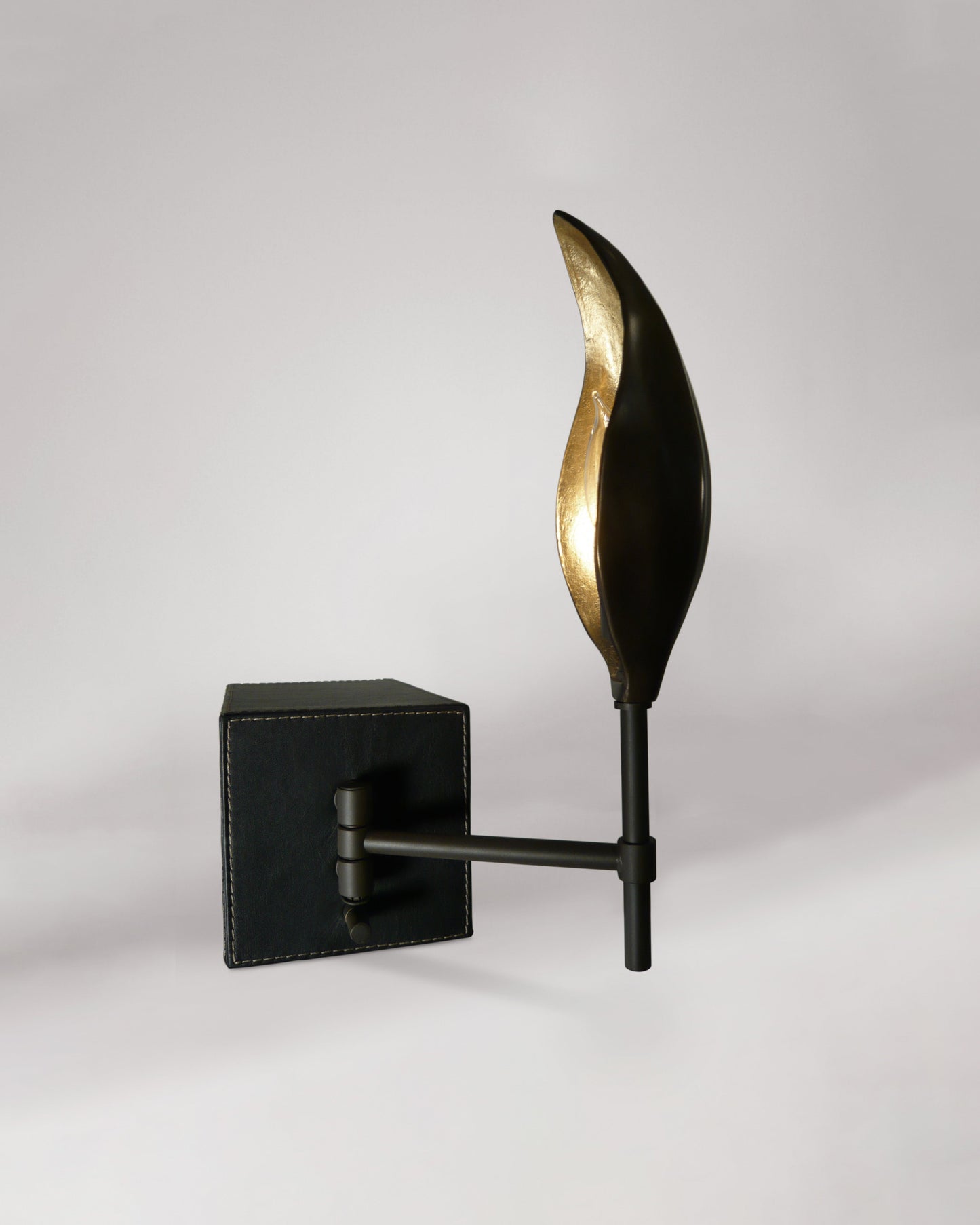 Acacia Bookshelf Lamp