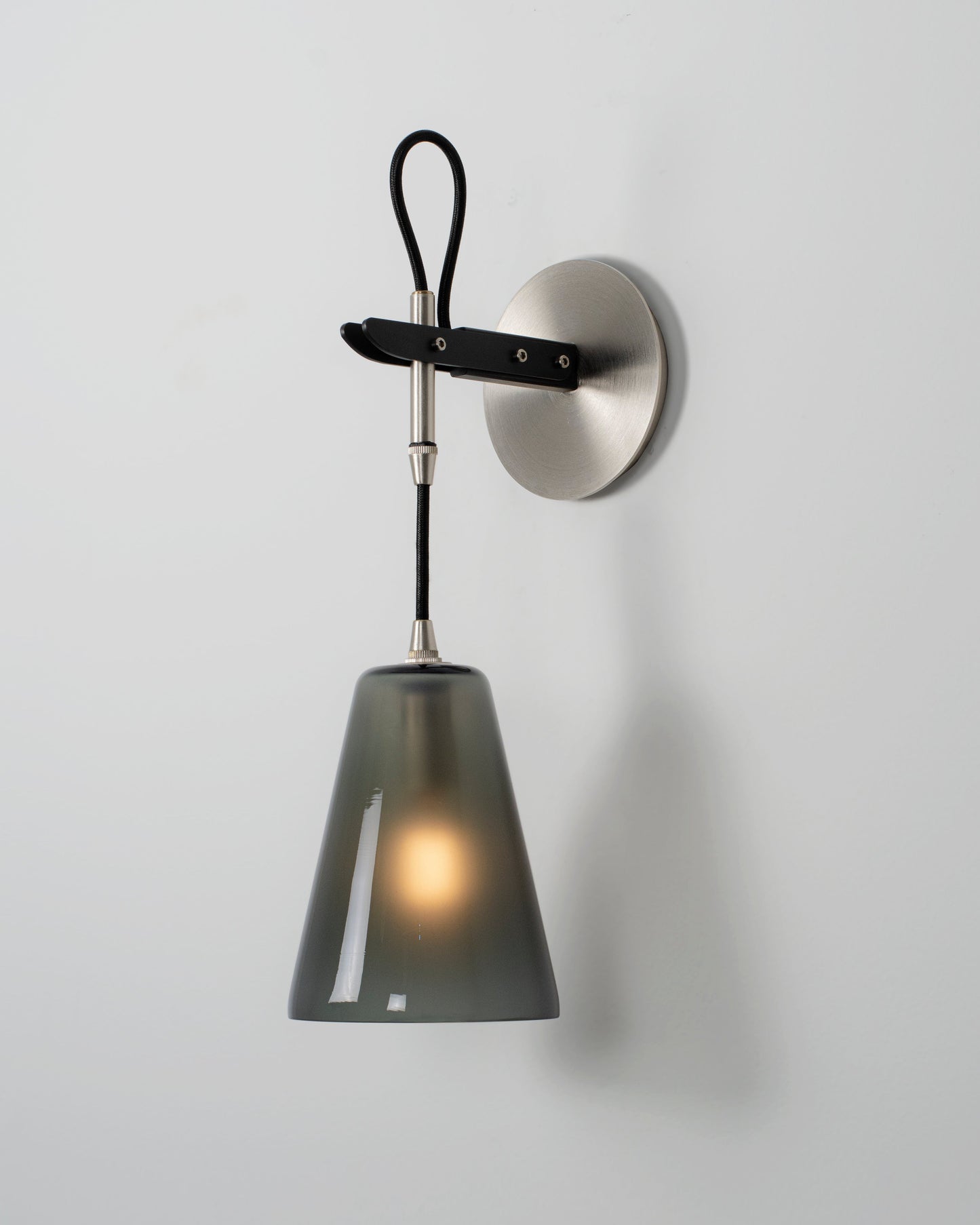 Vail Single Arm Sconce