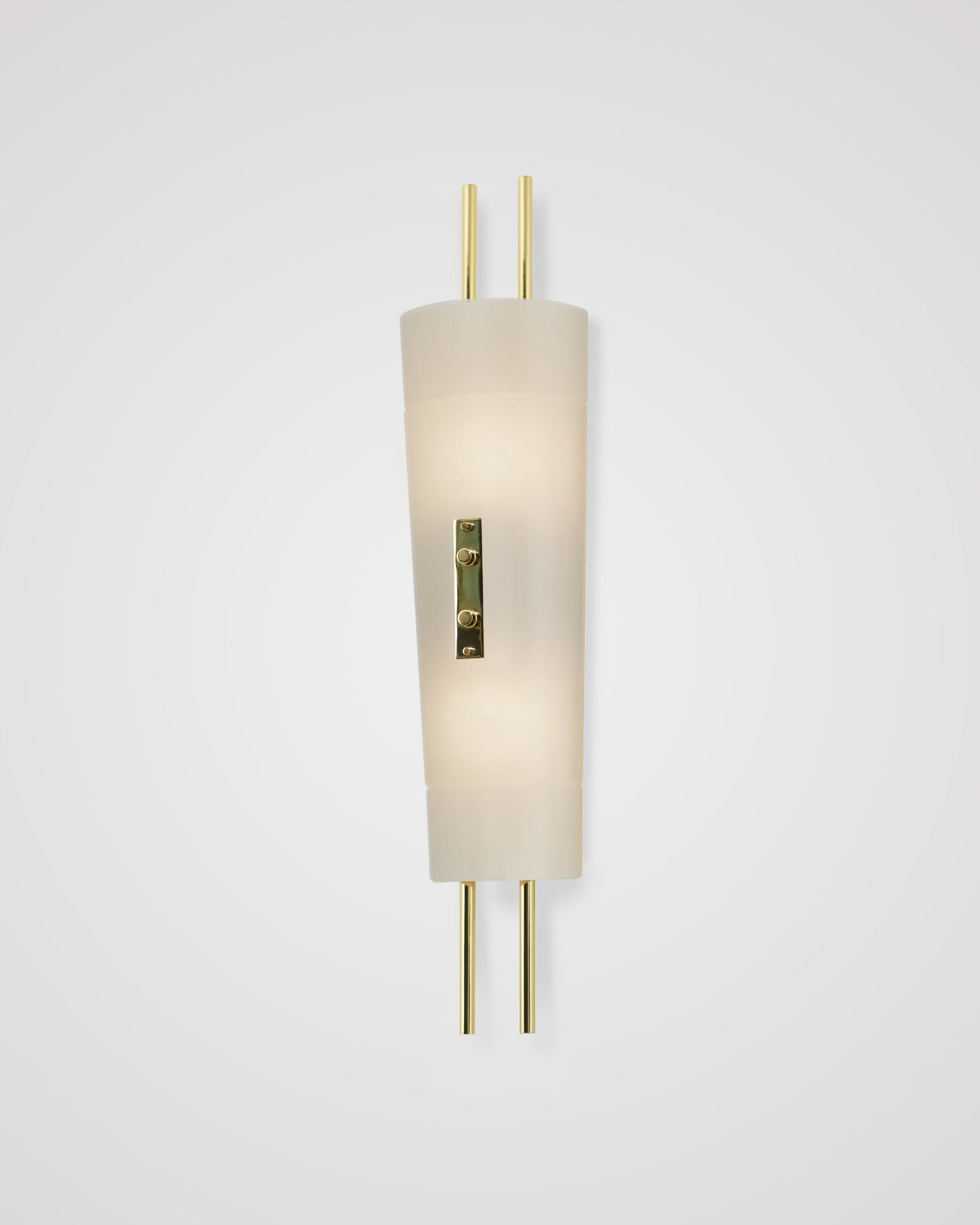 Vizcaya 18 Sconce