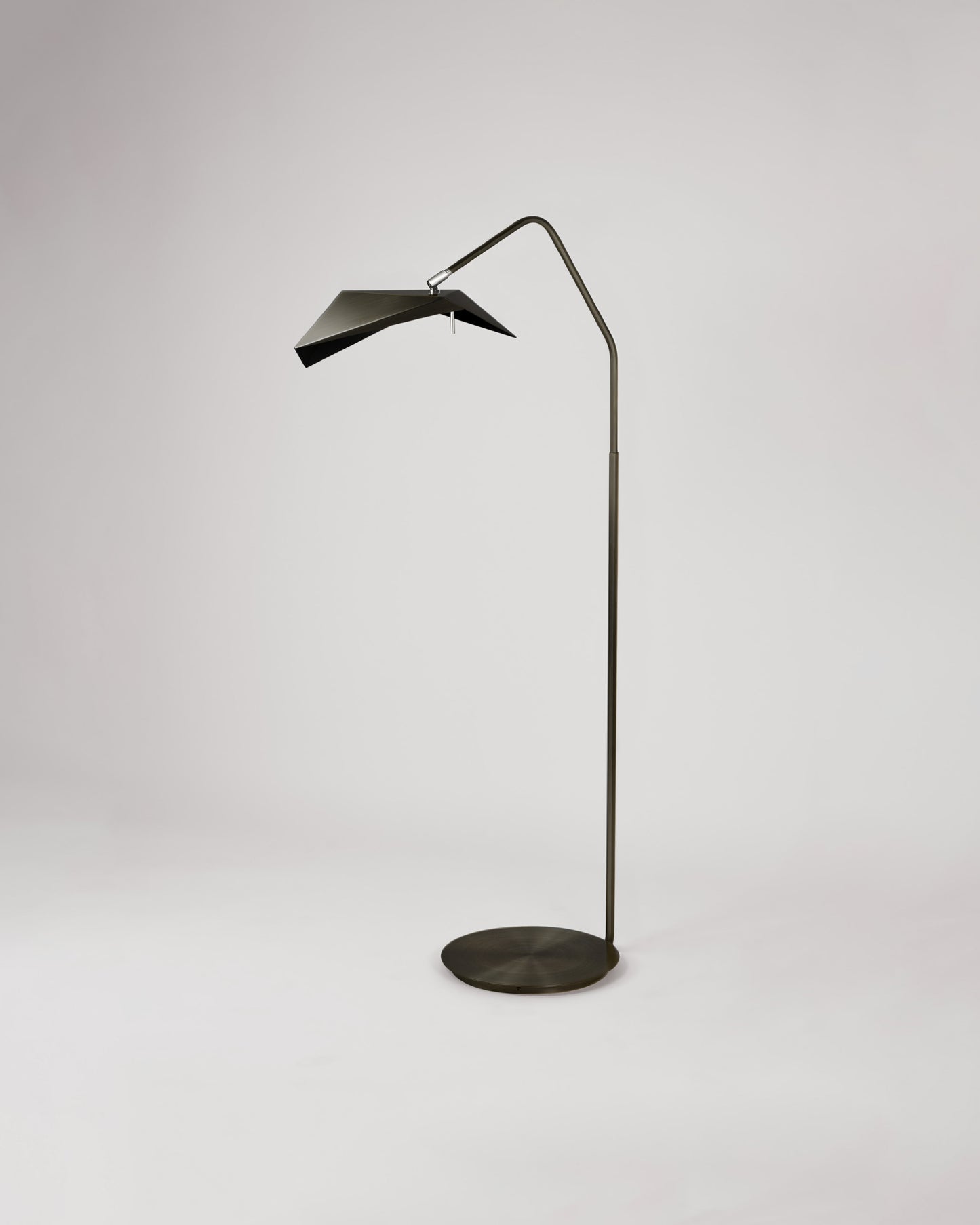 Volar Floor Lamp