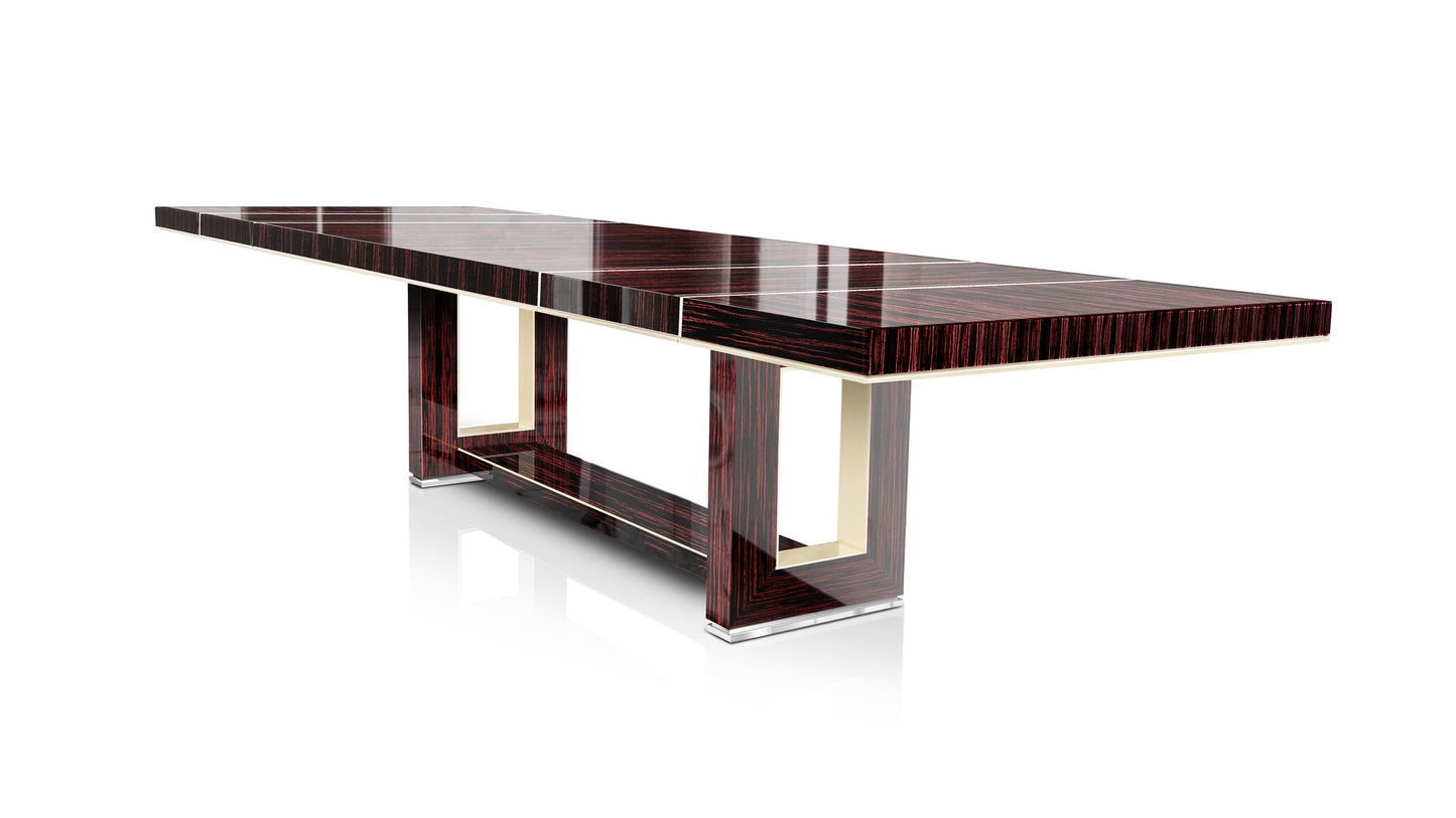 Grand Dining Table