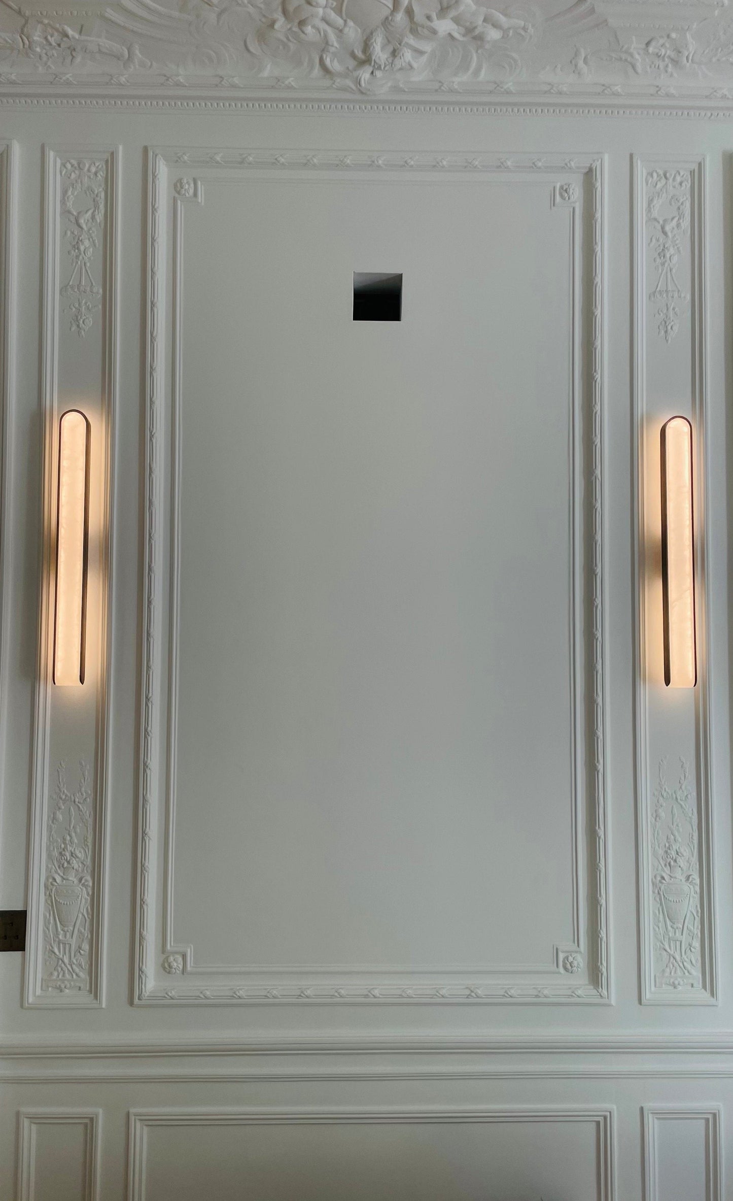 WALL LIGHT QUATRE CENT QUARANTE