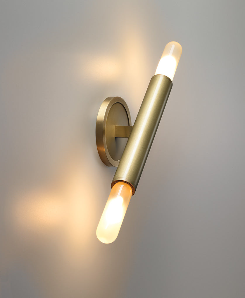 Le Pentagone Sconce
