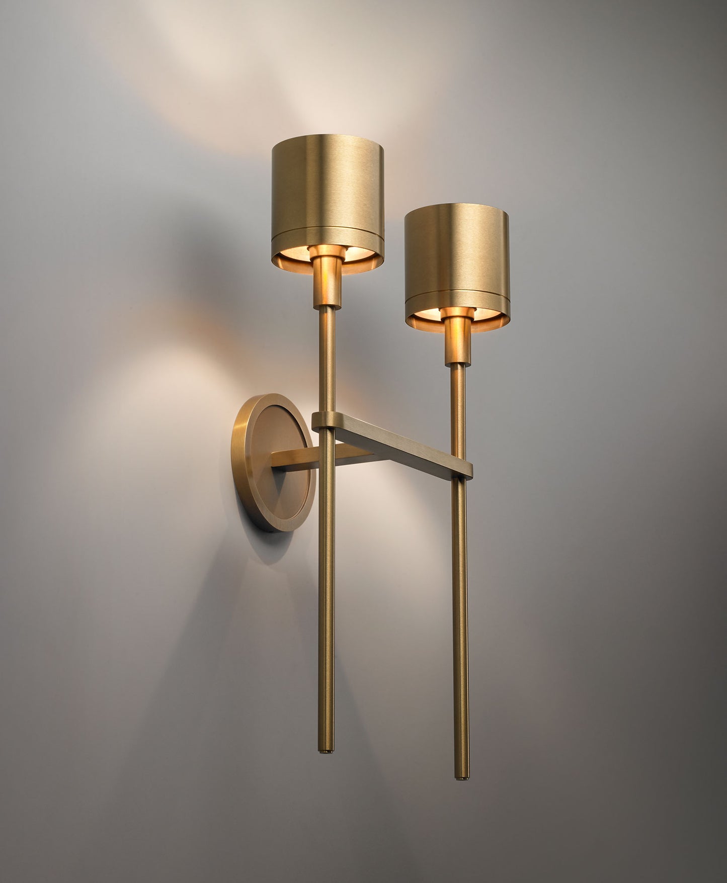 Ventoux Double Arm Sconce