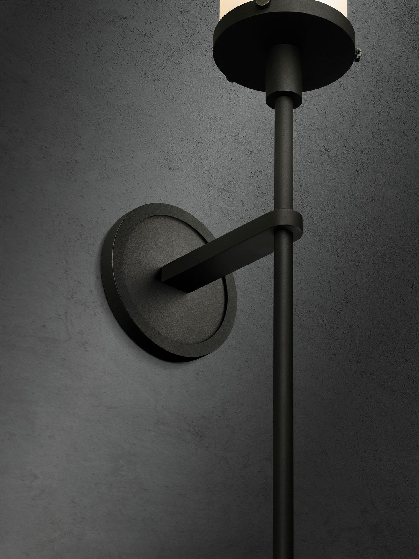 Ventoux Outdoor Sconce