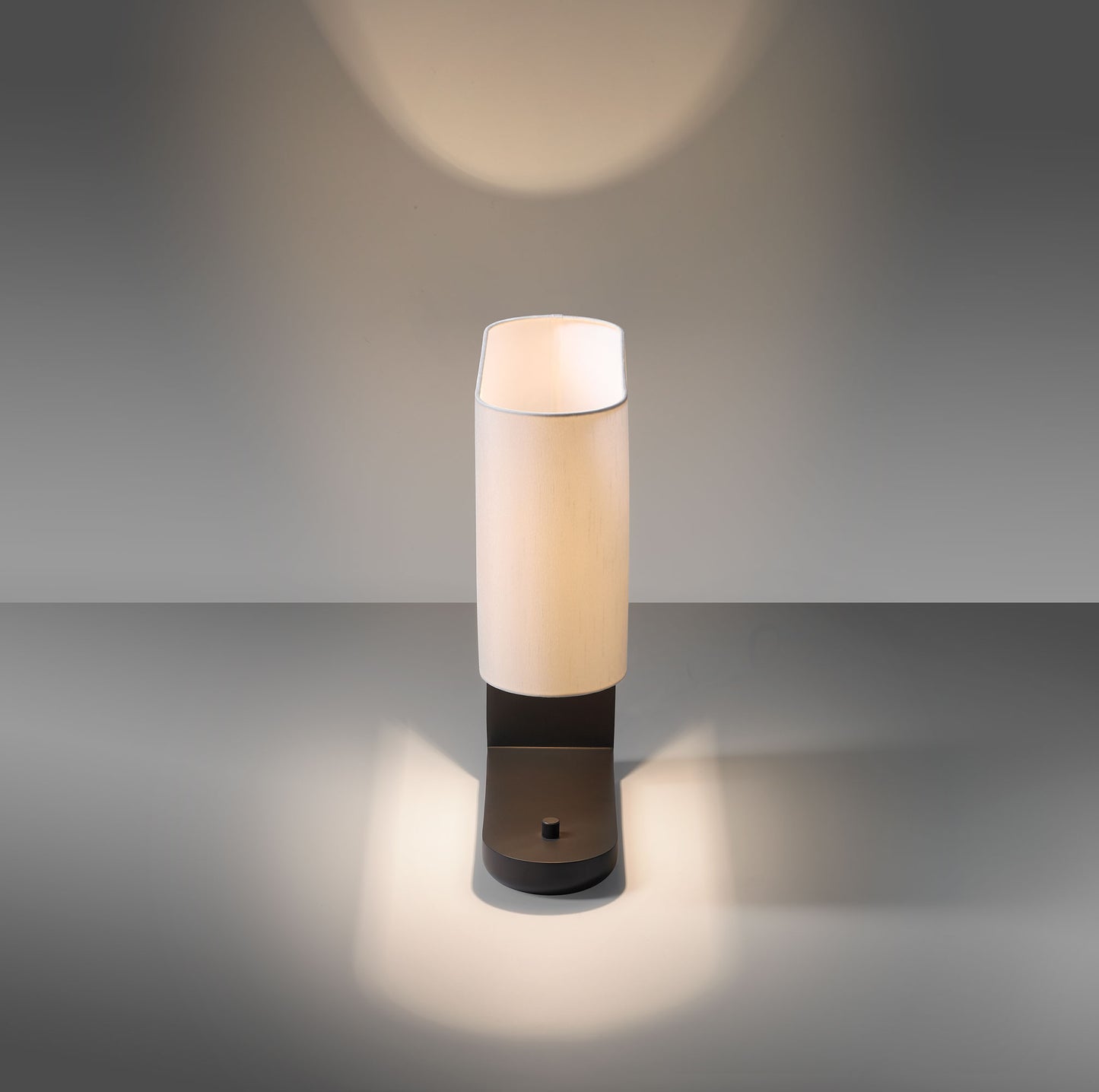 Ambrault Table Lamp