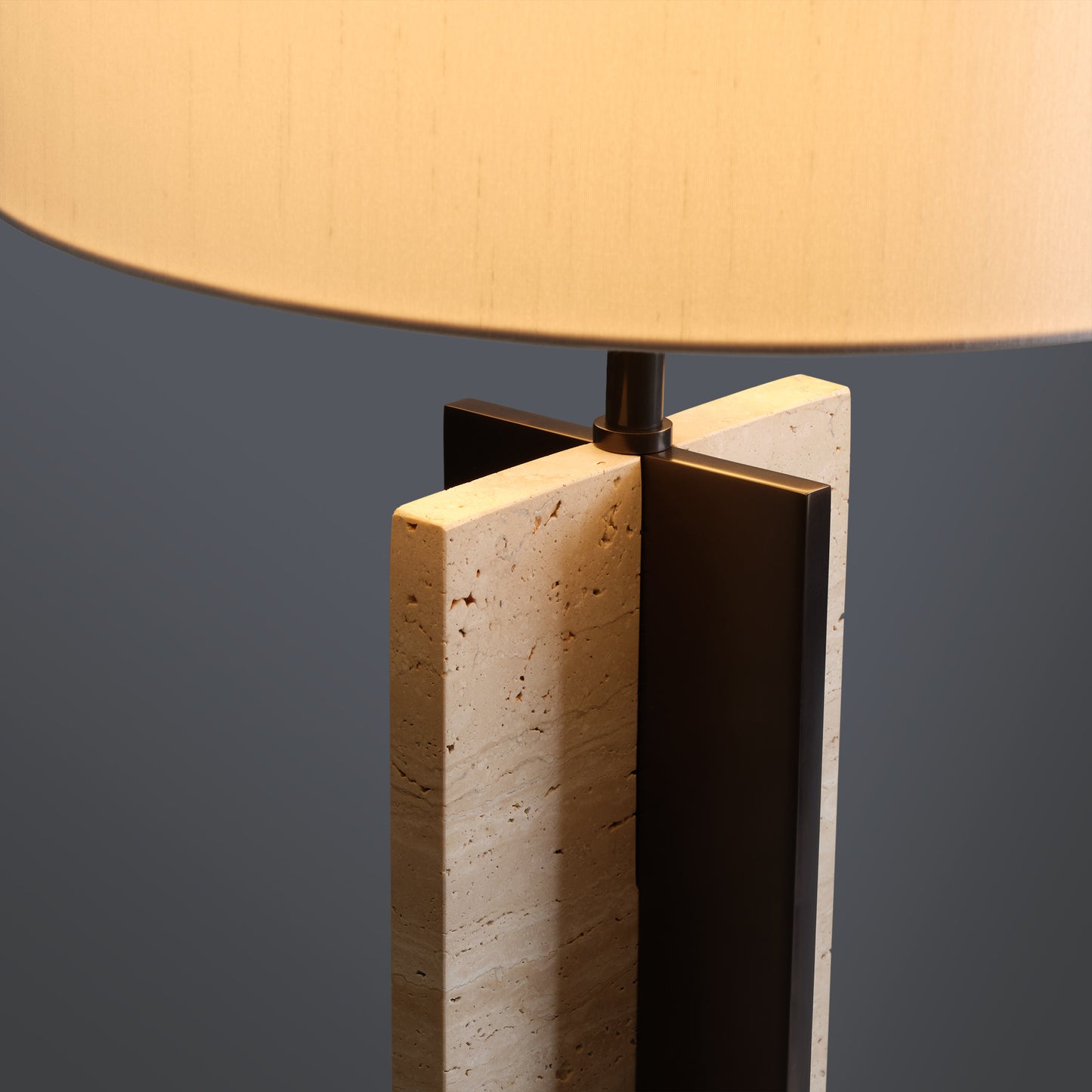 GIRARDOT TABLE LAMP