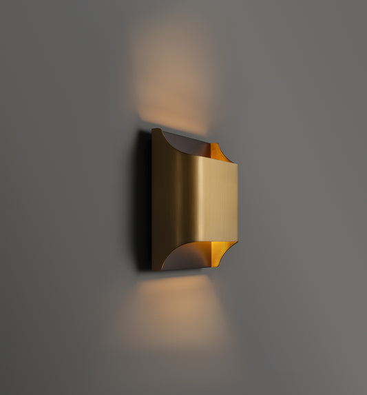 LE PETIT LECLERC SCONCE
