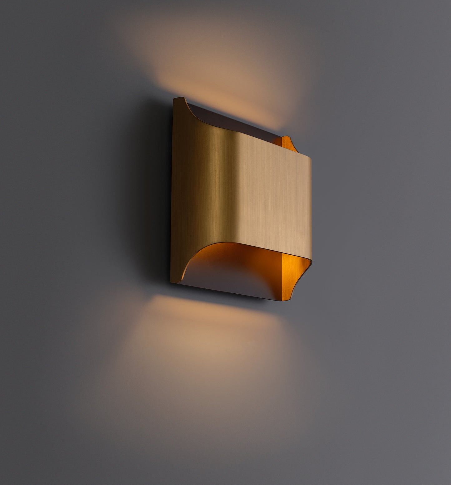 LE PETIT LECLERC SCONCE