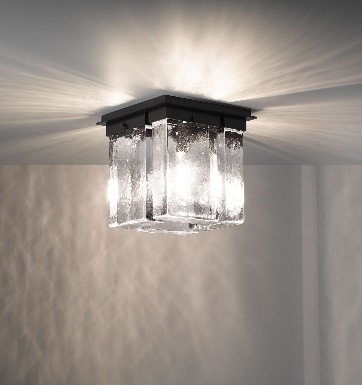 Lourmarin Flush Mount