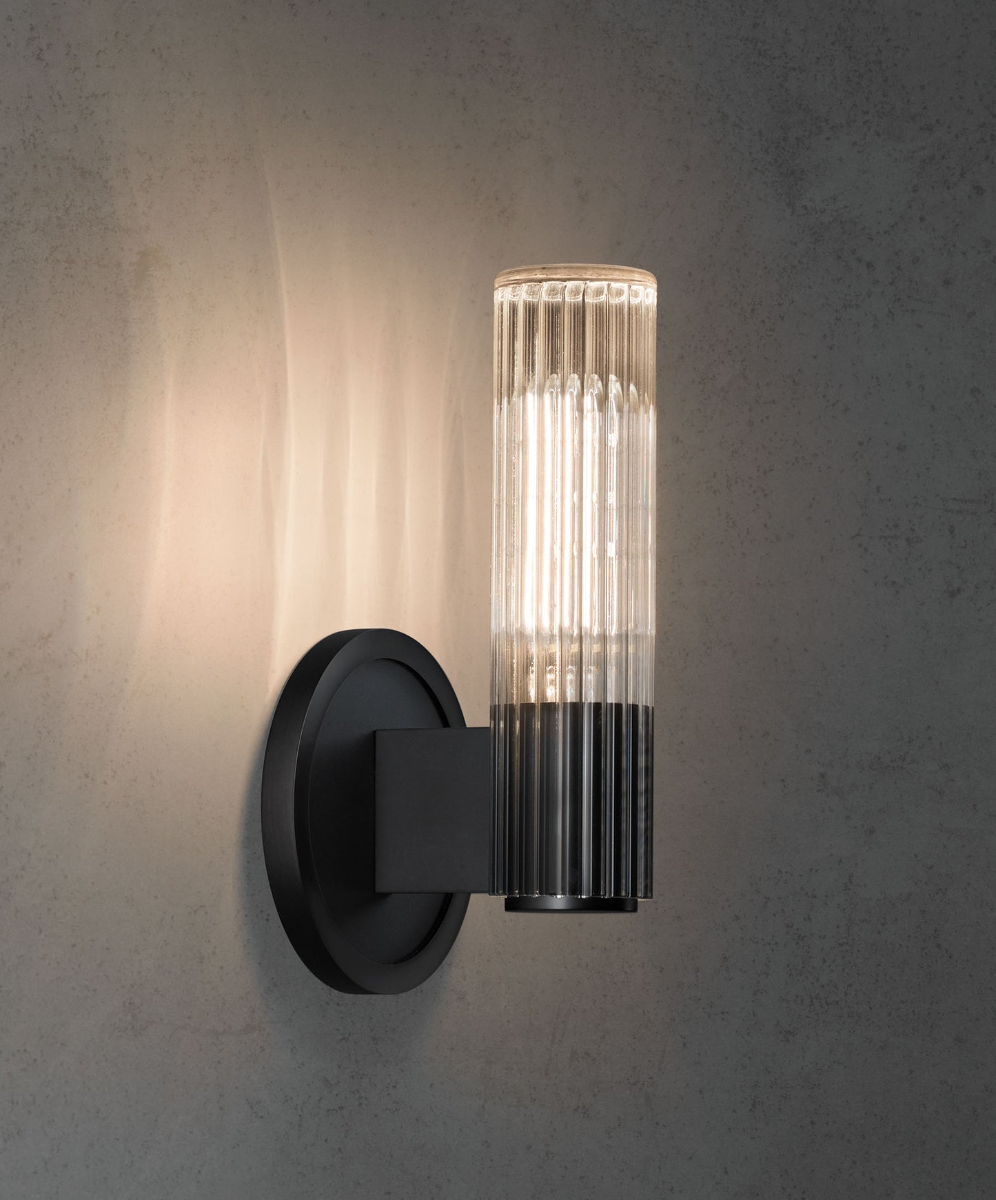 Pastis Outdoor Sconce