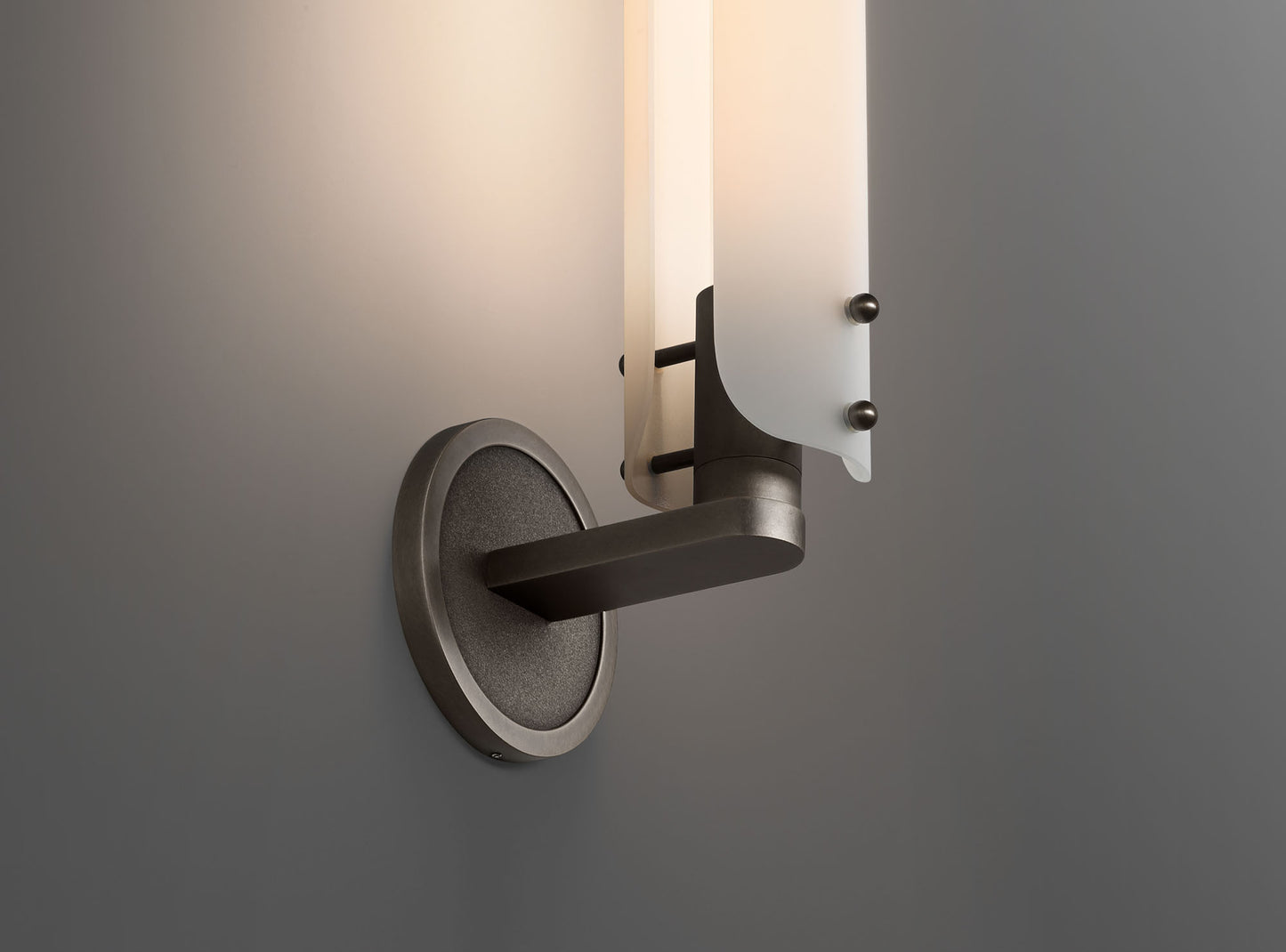 Platiere Sconce