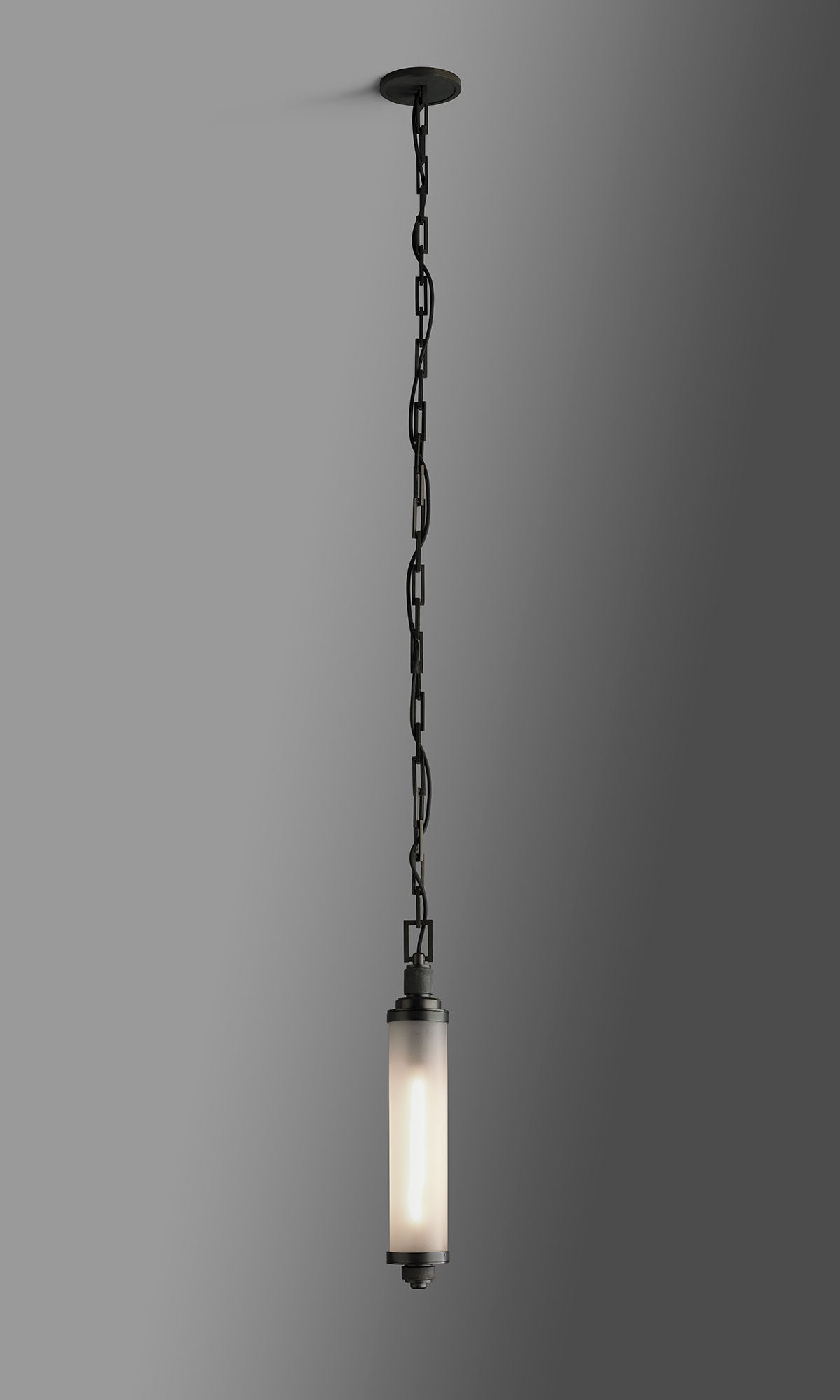 Trumilly Cylinder Pendant