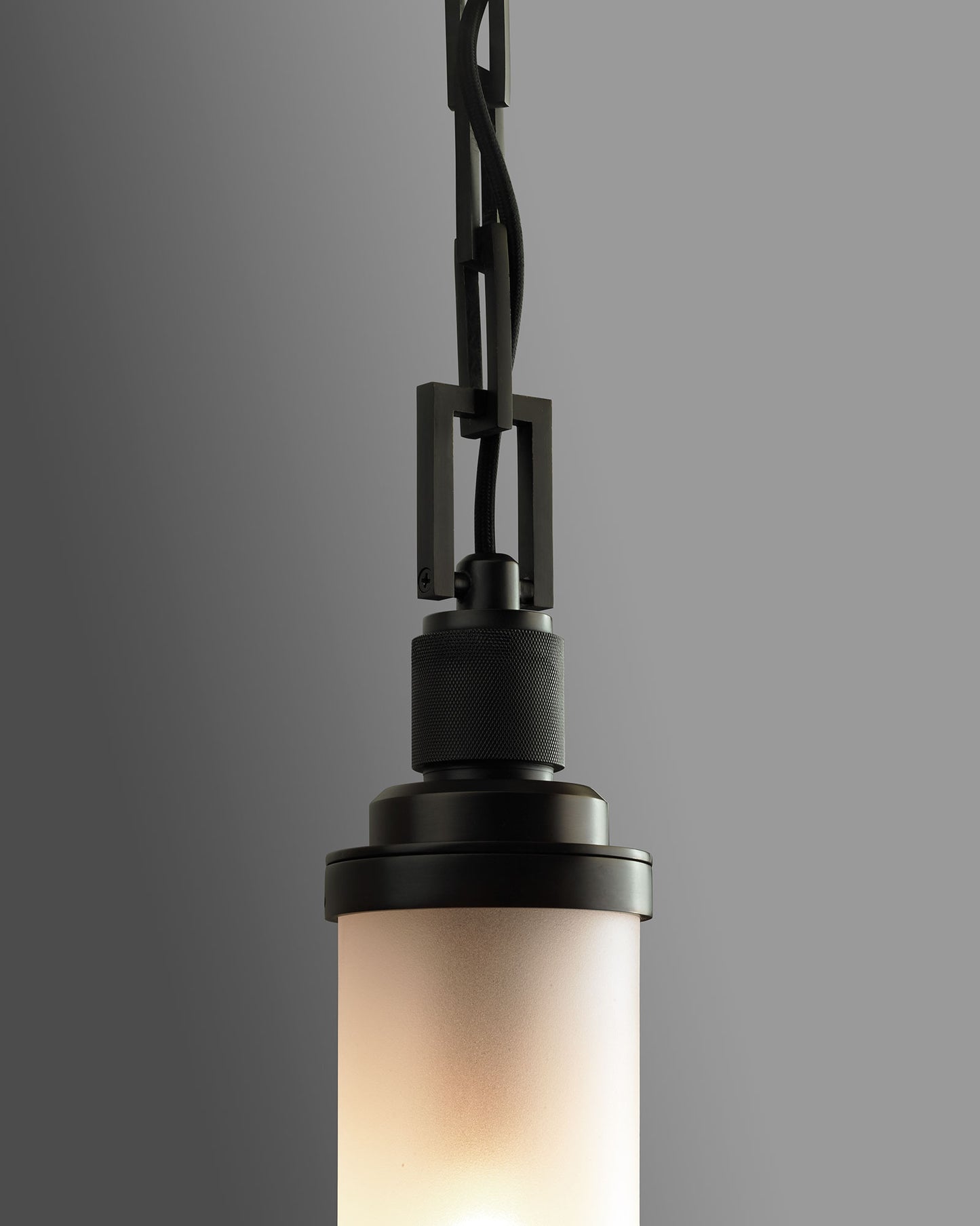 Trumilly Cylinder Pendant