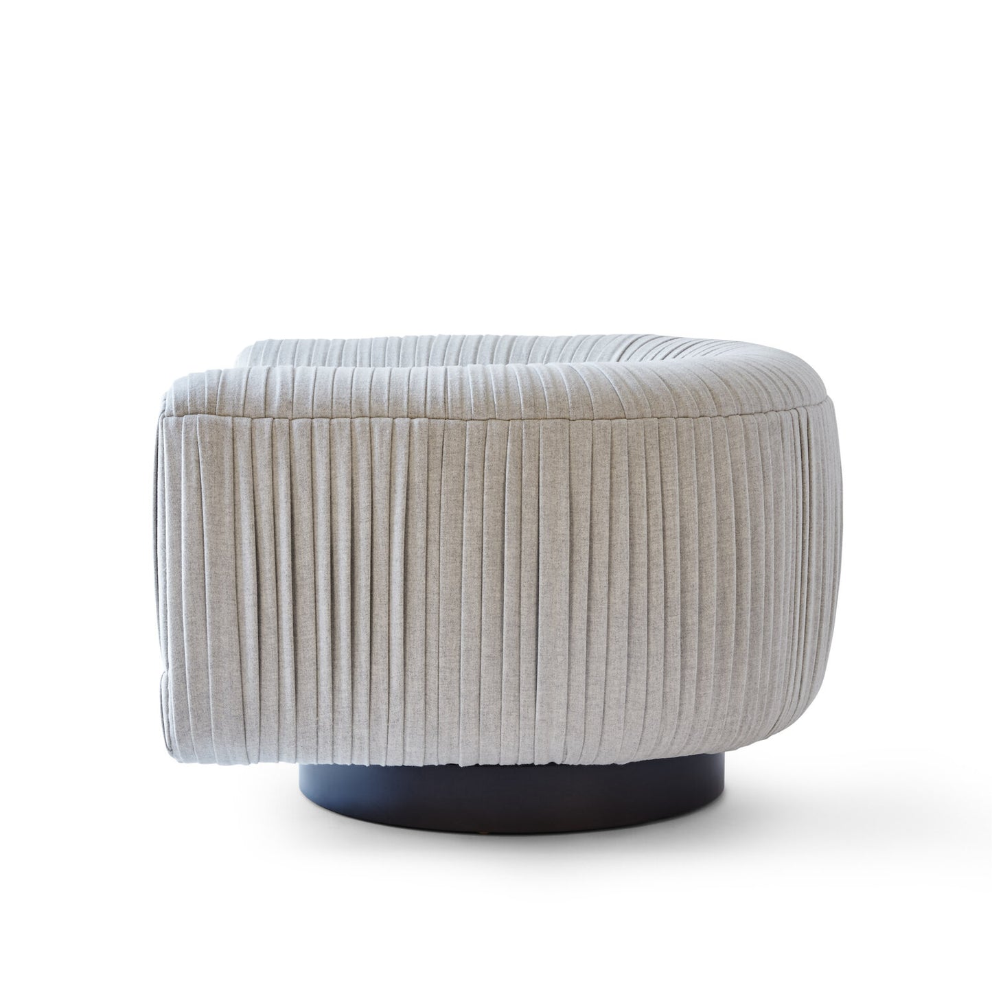 Maia Swivel Lounge Chair