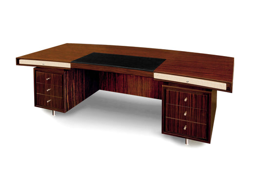 Maverick CEO Executive Desk