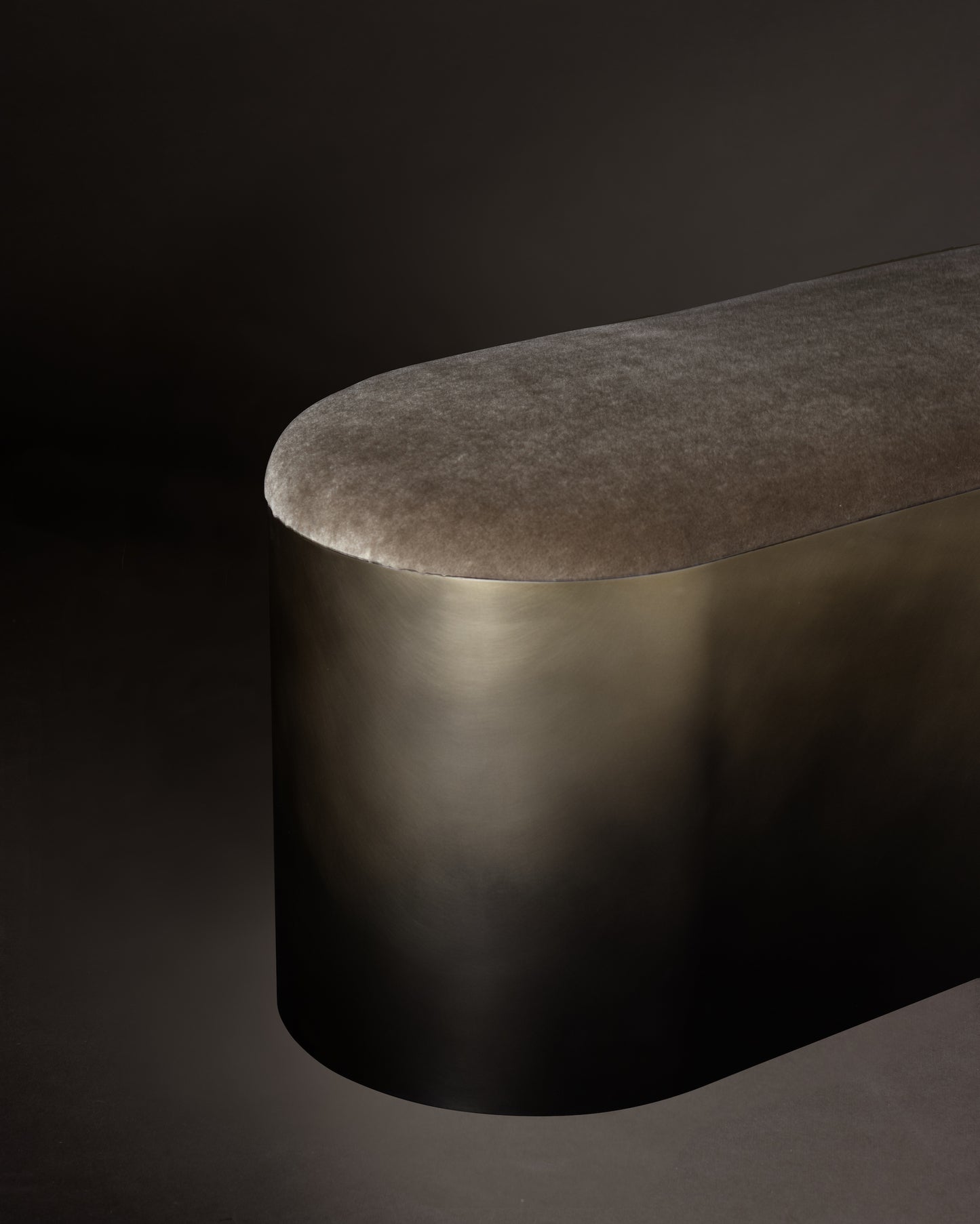 MONOLITH BENCH