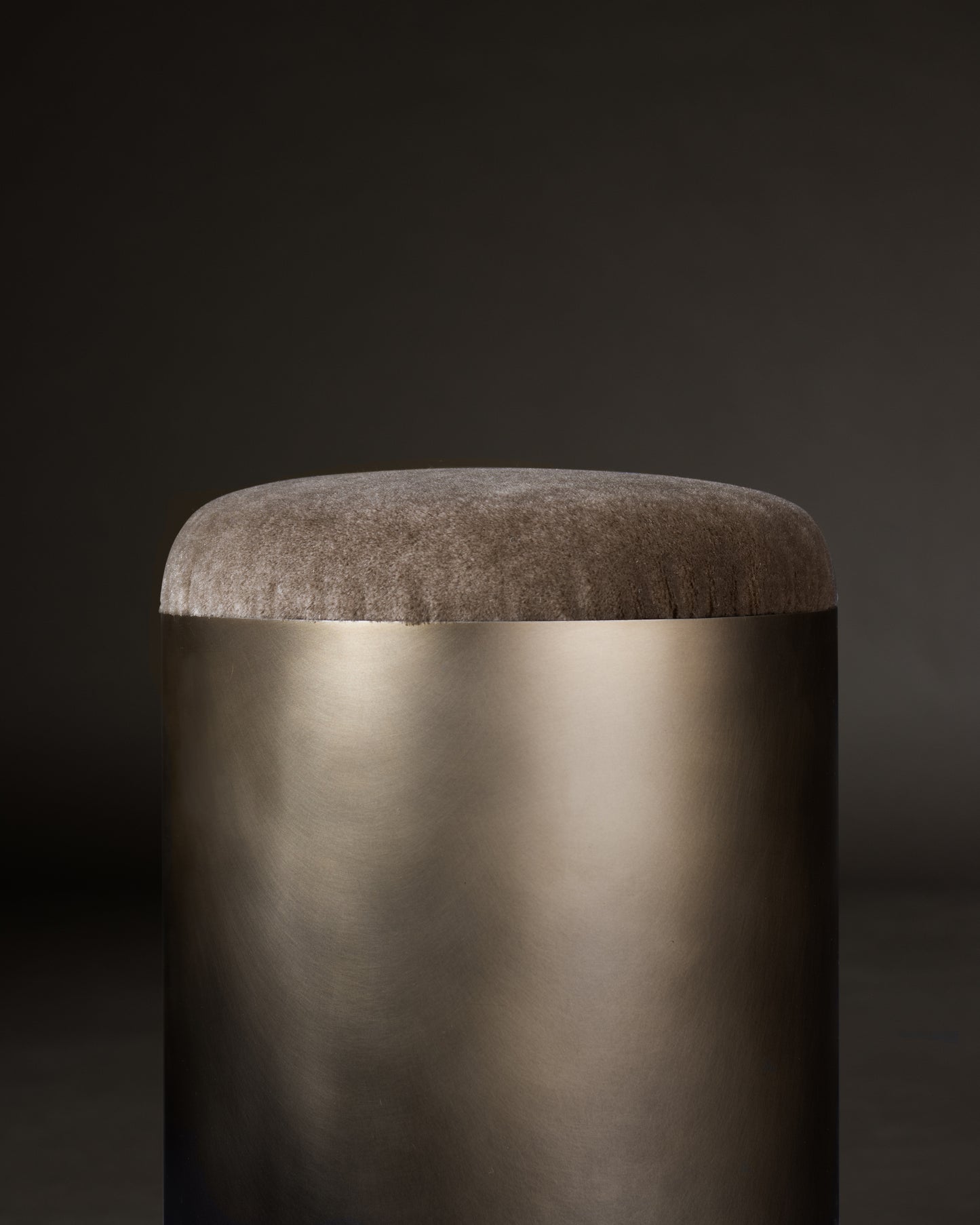 MONOLITH STOOL