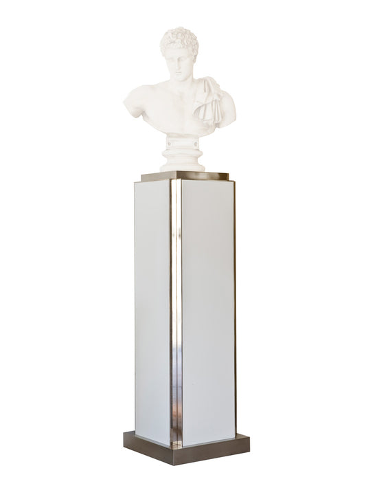 COLOSSUS PEDESTAL