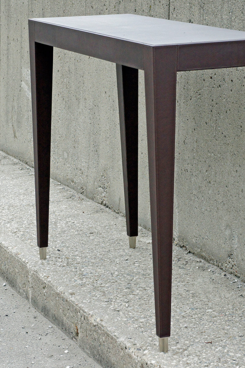 Savannah Console