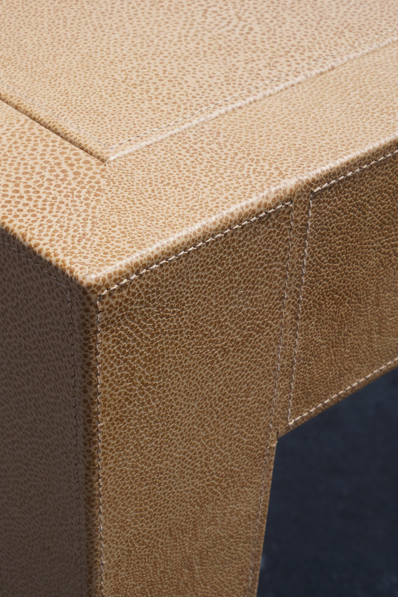 Savannah Console