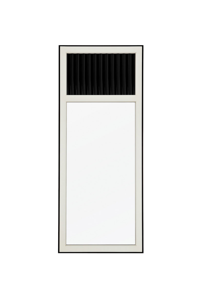 Estee Mirror