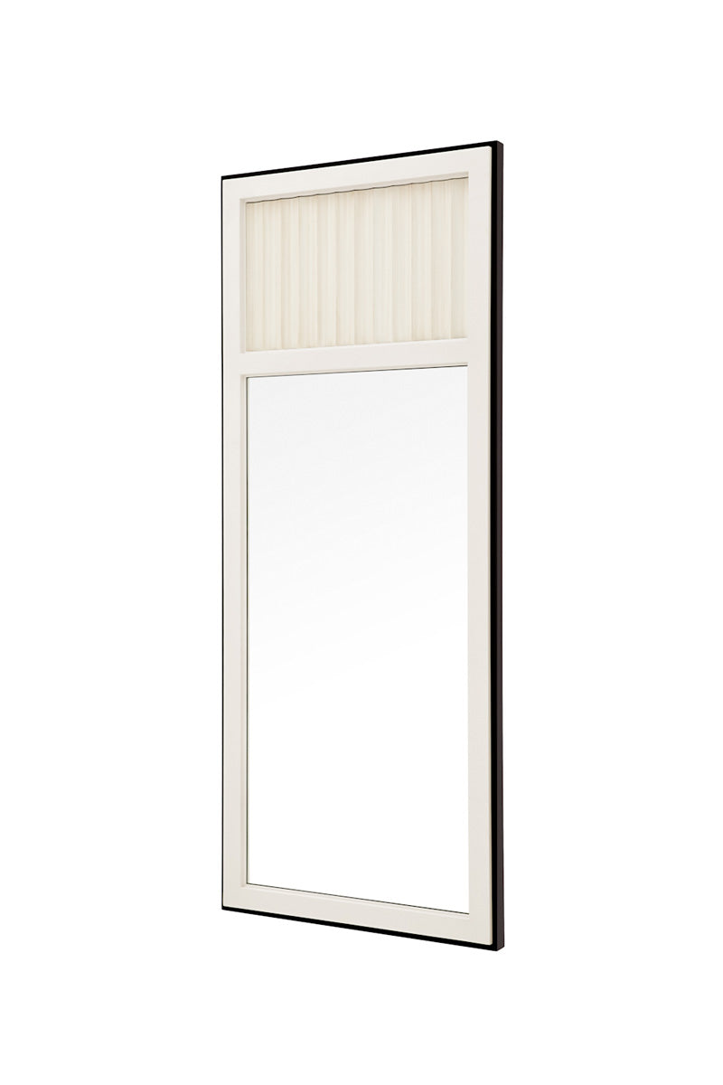 Estee Mirror