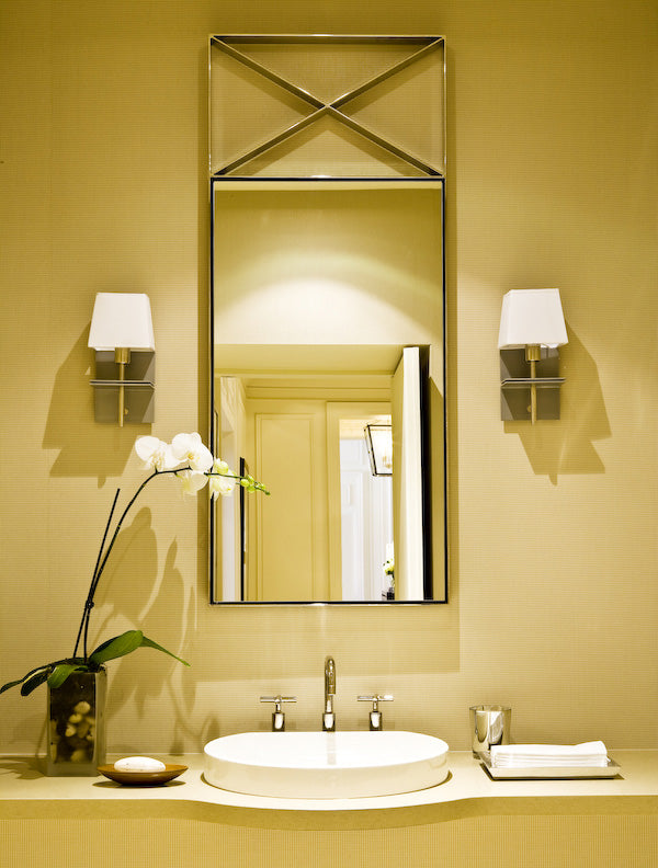 BATSU MIRROR