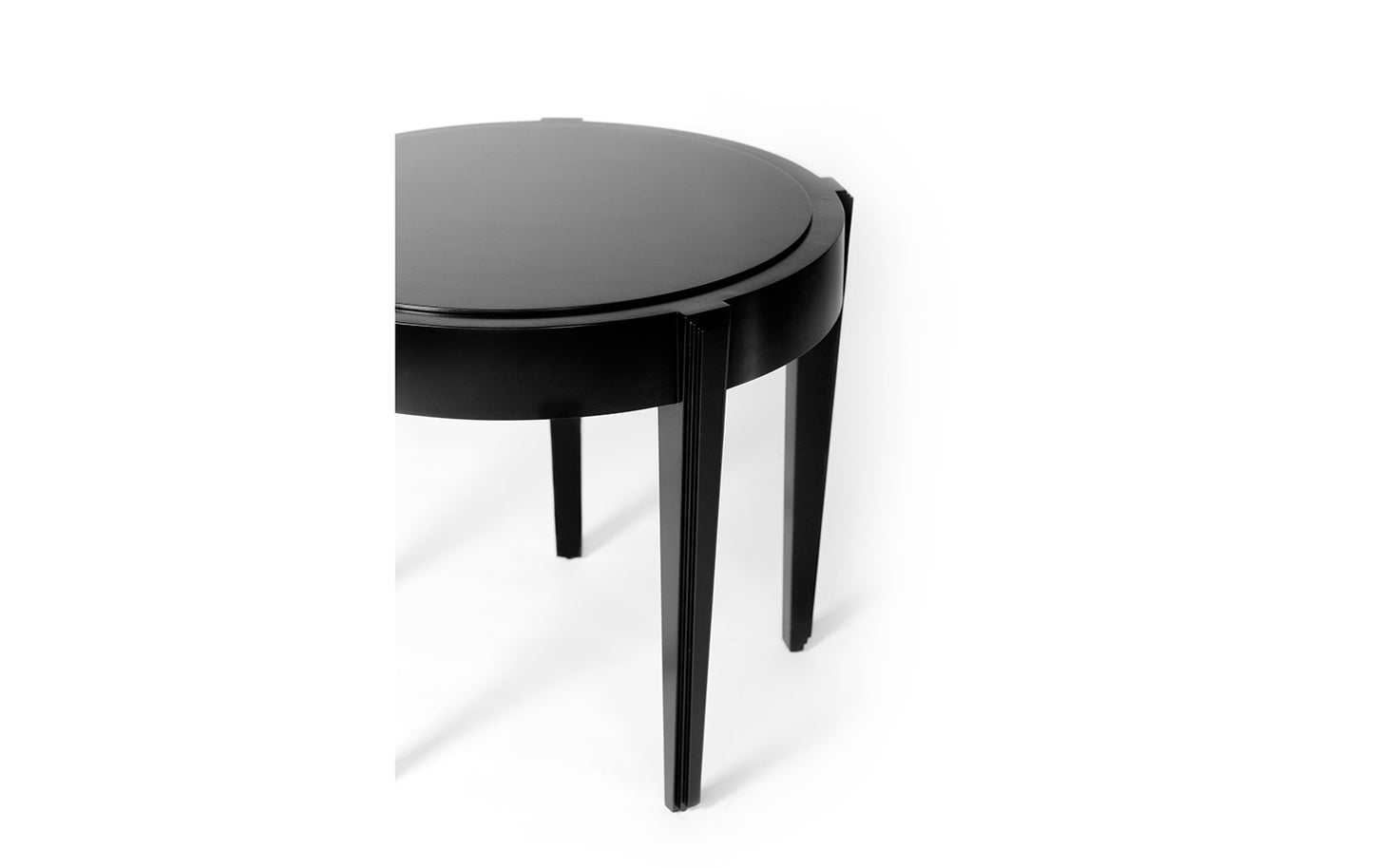 CASA BRAVA TABLE