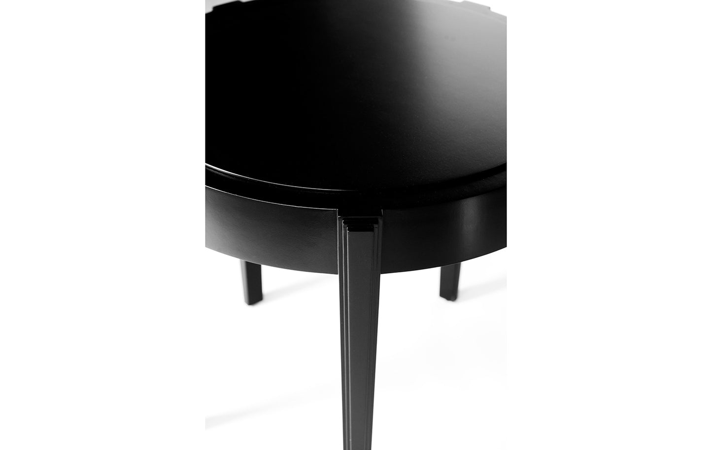 CASA BRAVA TABLE