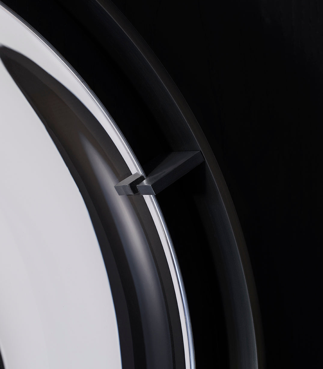 Drop Strap Rippled Mirror