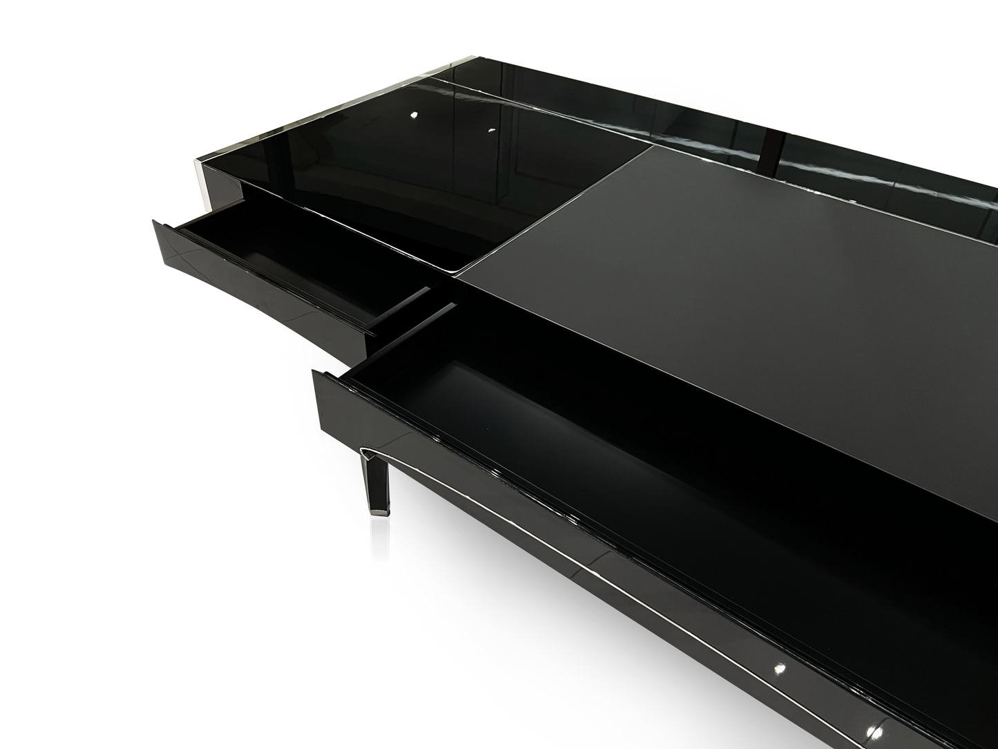 Falcon Desk