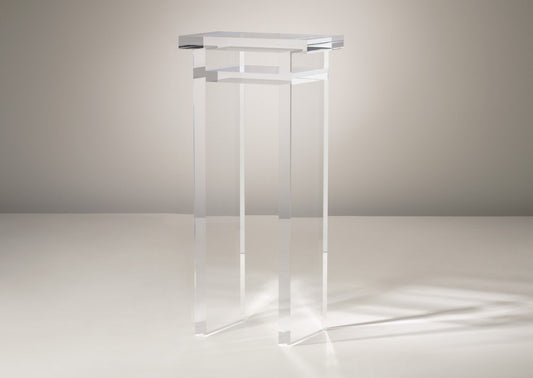 Hilton Pedestal