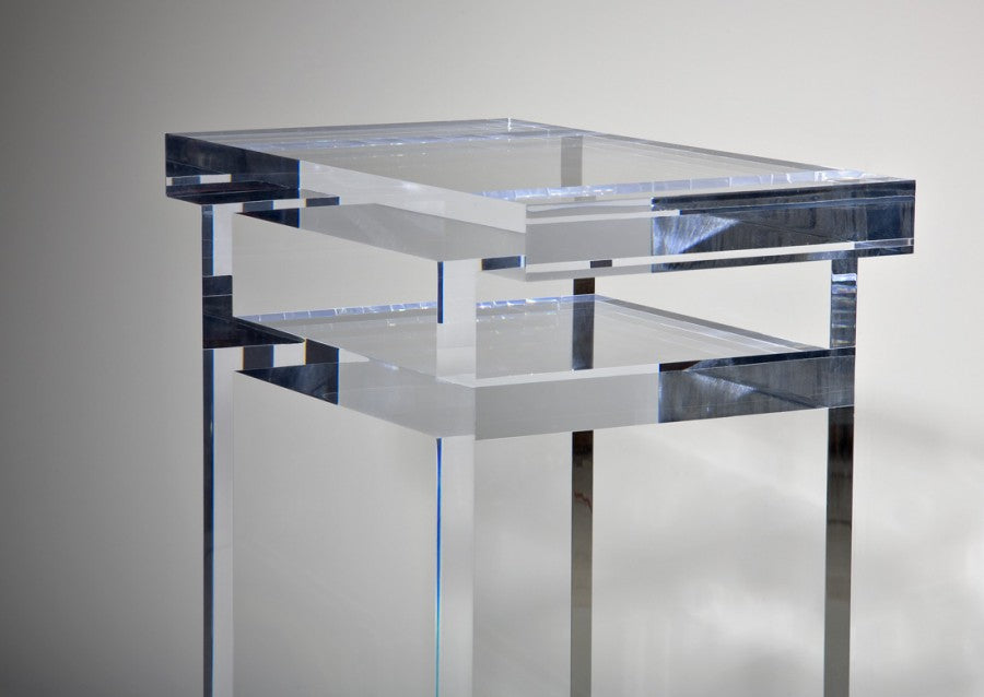 Hilton Pedestal