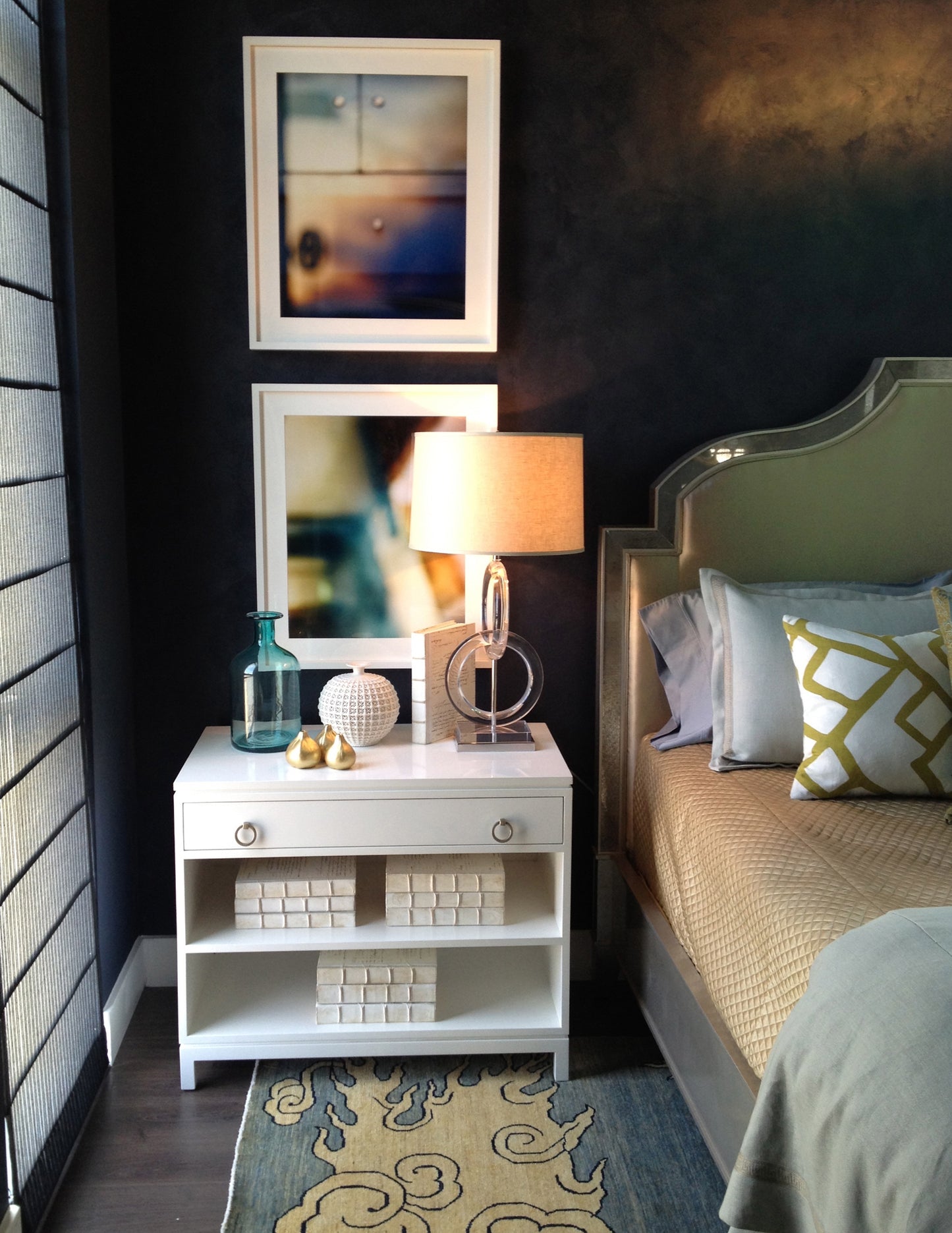 MARON BEDSIDE TABLE