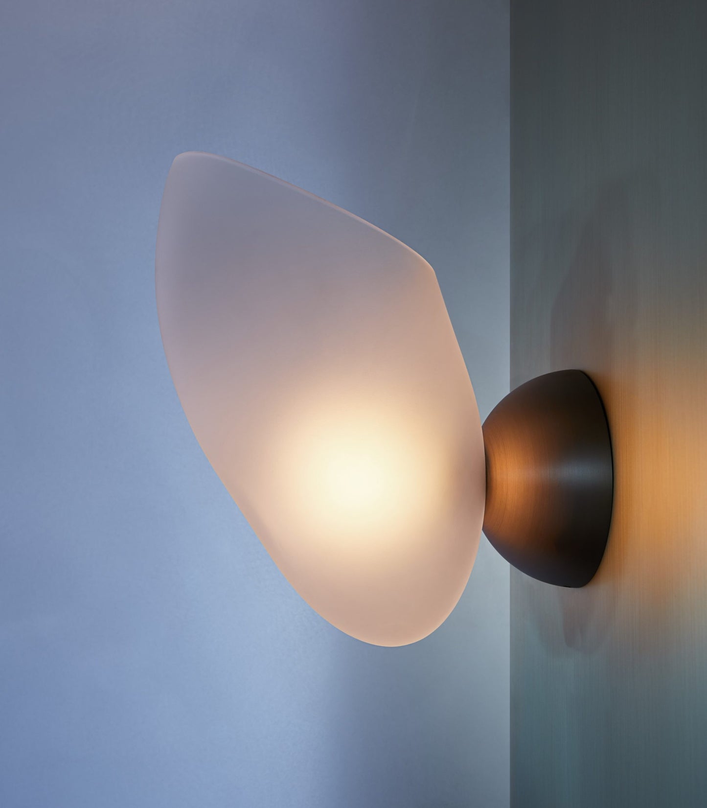 Moon Orchid Sconce