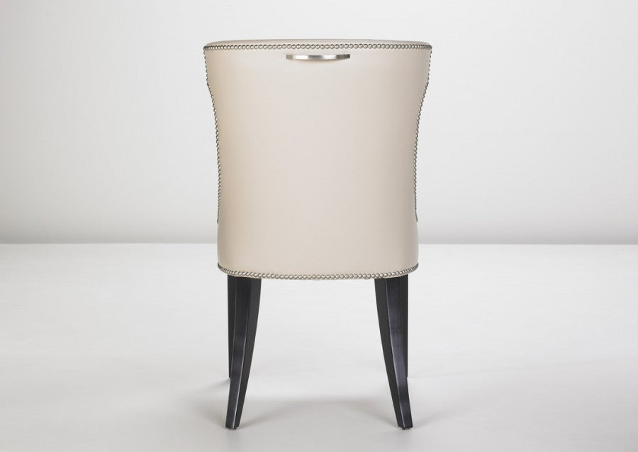 One Arts plain chair